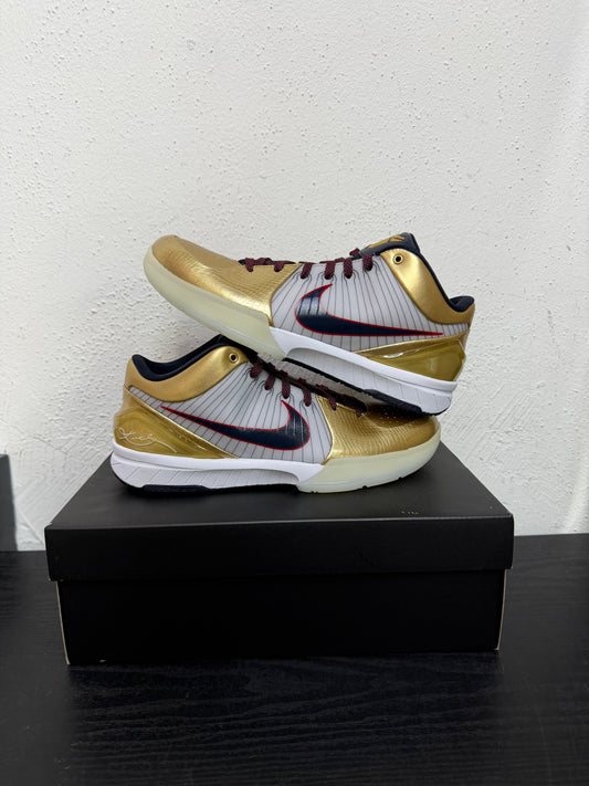 KOBE 4 PROTRO GOLD MEDAL