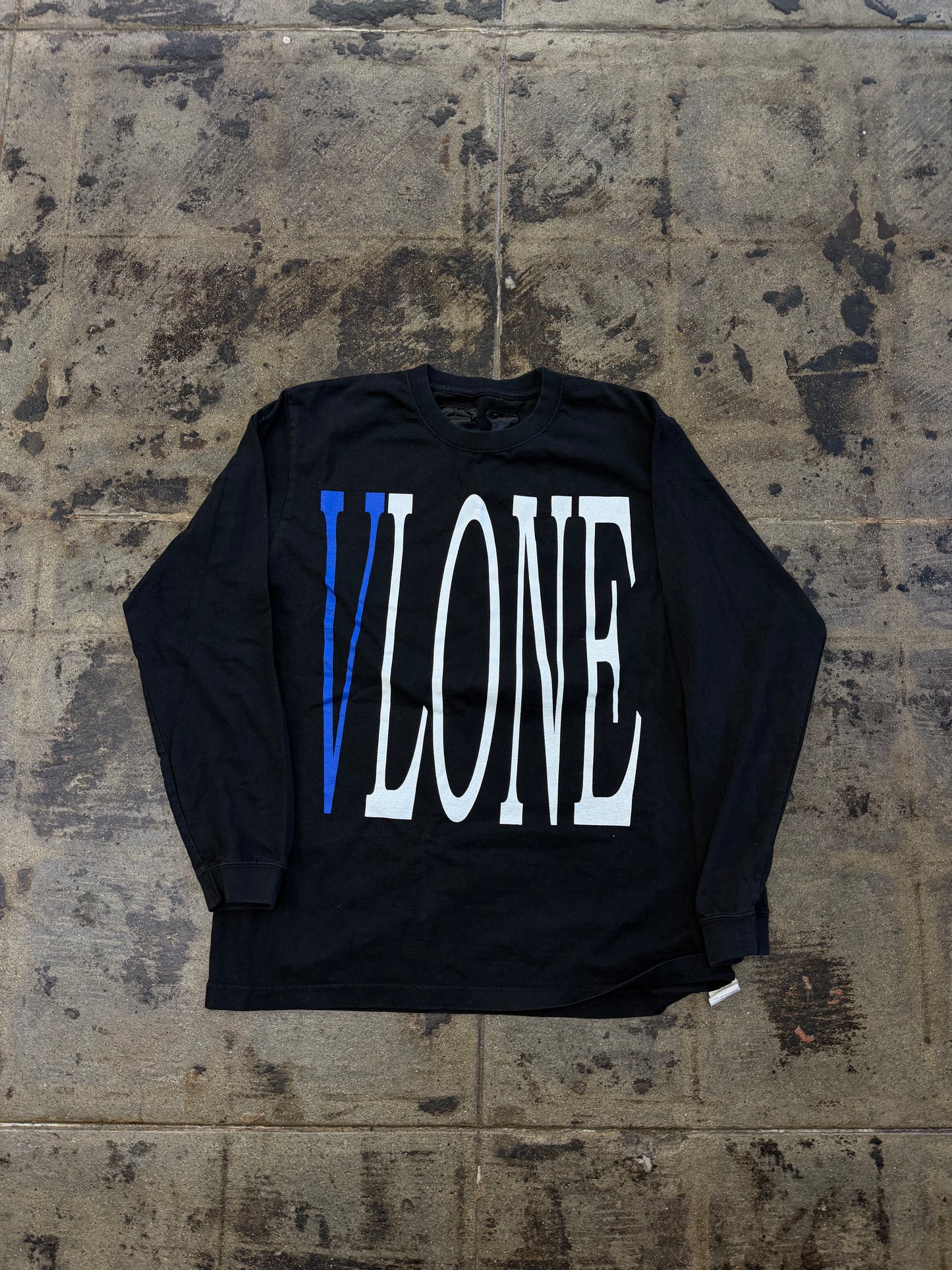 VLONE BLK/BLUE L/S (USED)