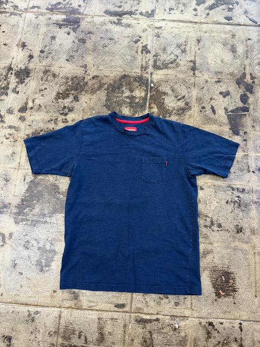 SUPREME NAVY POCKET TEE (USED)