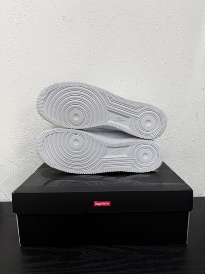 SUPREME AIR FORCE 1 LOW WHITE