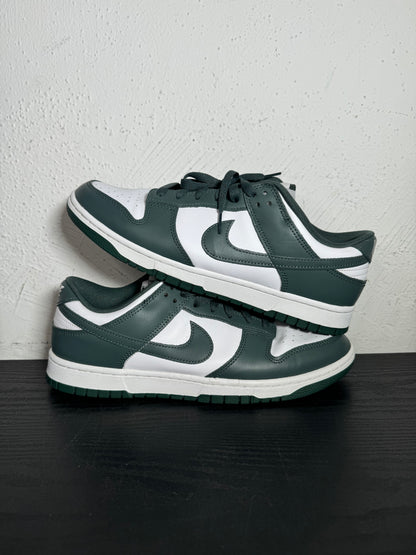 DUNK LOW VINTAGE GREEN (USED) (NO BOX)