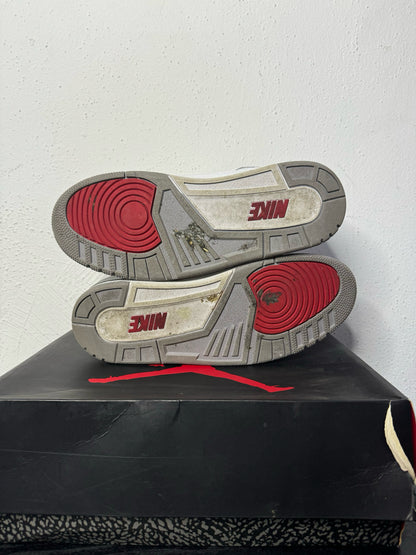 JORDAN 3 JTH WHITE CEMENT (USED) / 11