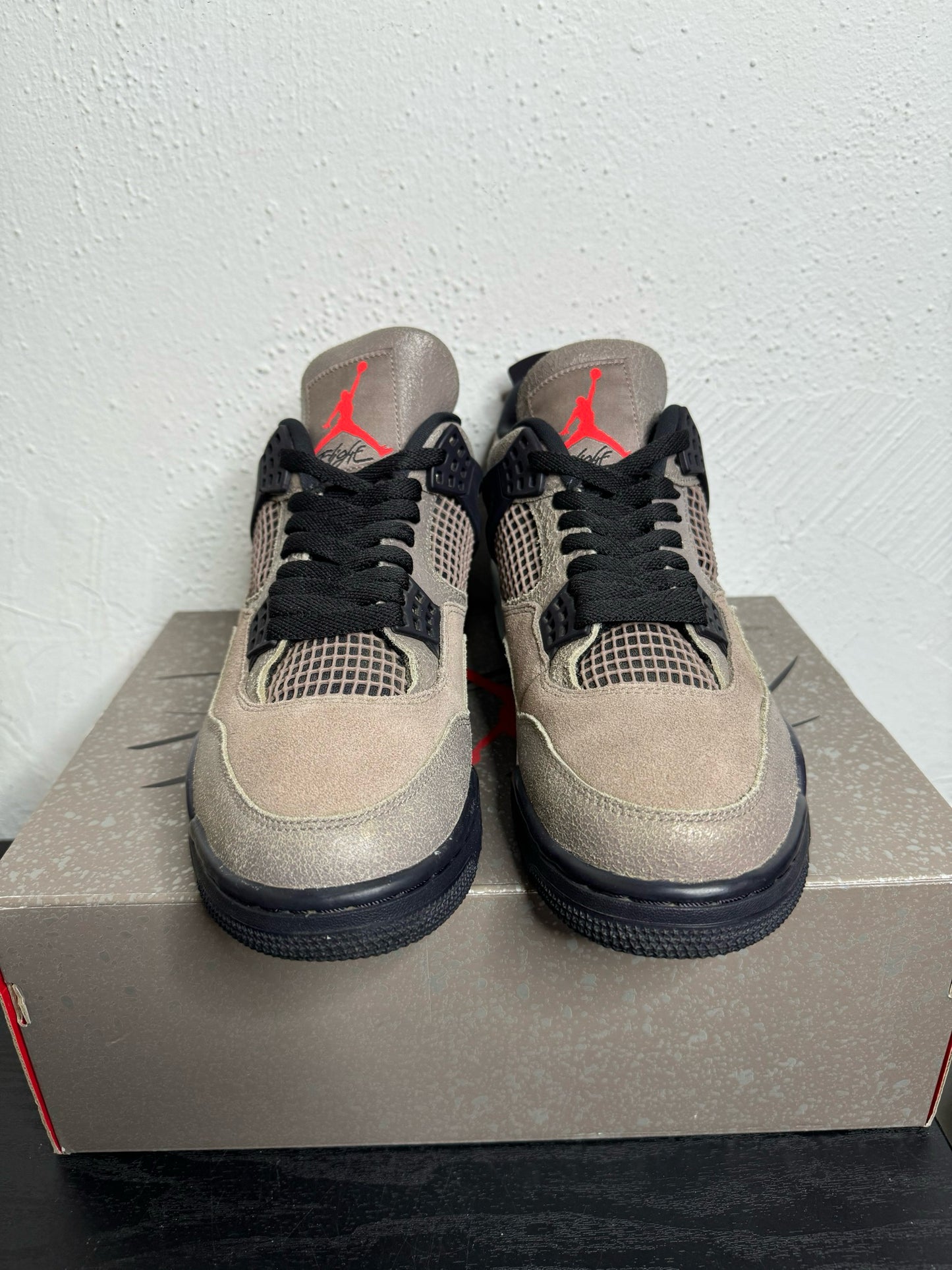 JORDAN 4 TAUPE HAZE (USED) SIZE: 9
