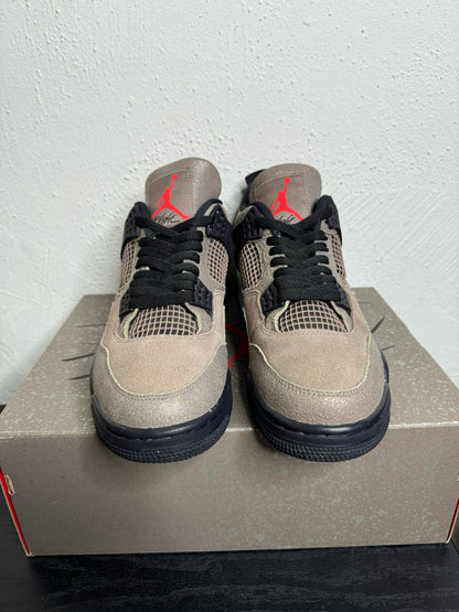 JORDAN 4 TAUPE HAZE (USED) SIZE: 9