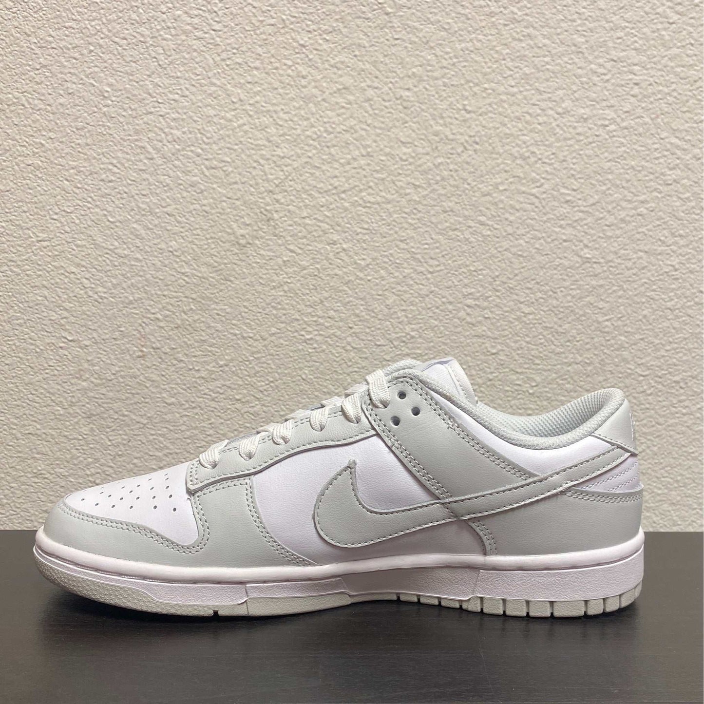 DUNK LOW PHOTON DUST