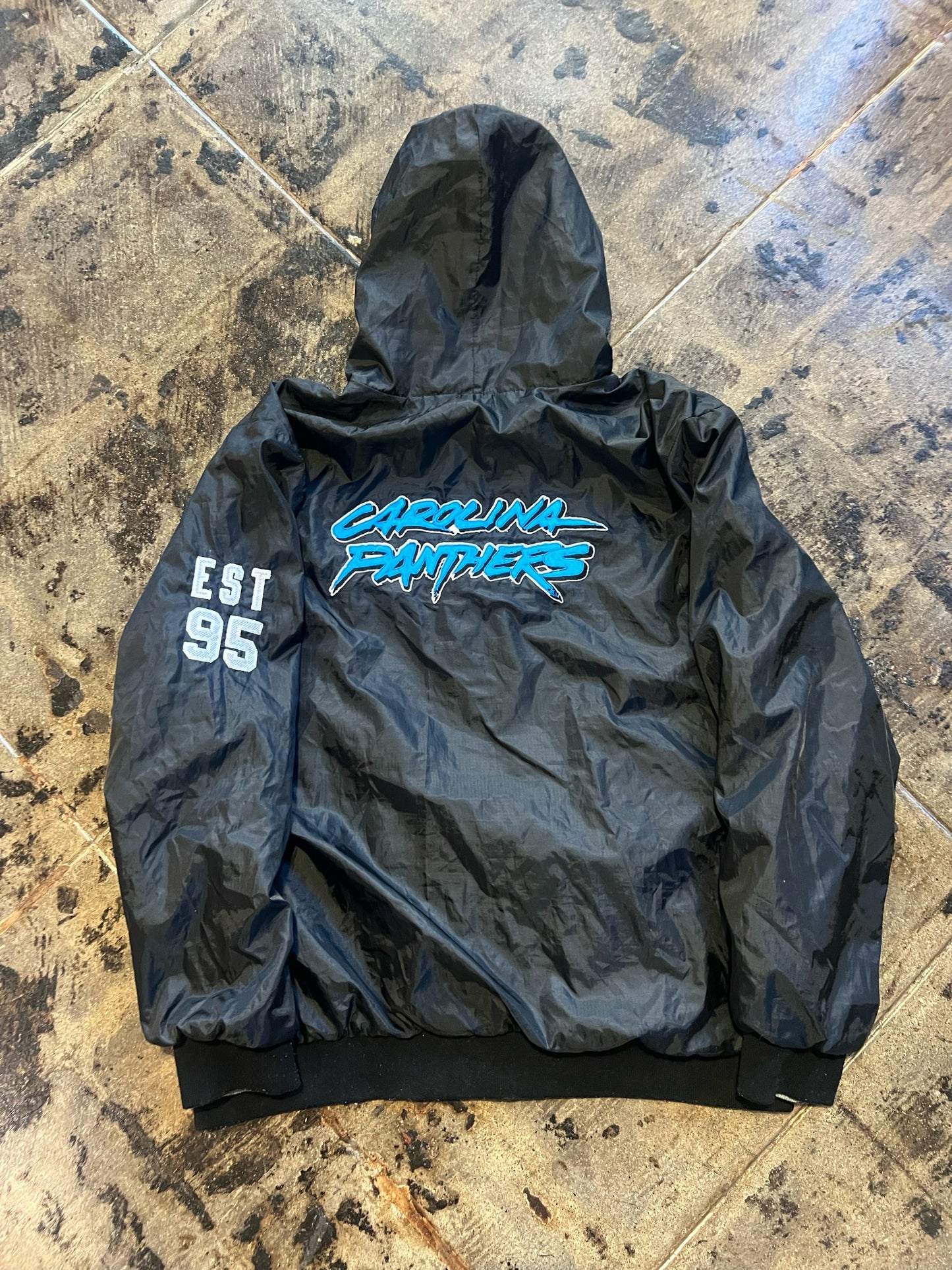 CAROLINA PANTHERS REVERSIBLE ZIPUP SZ: L