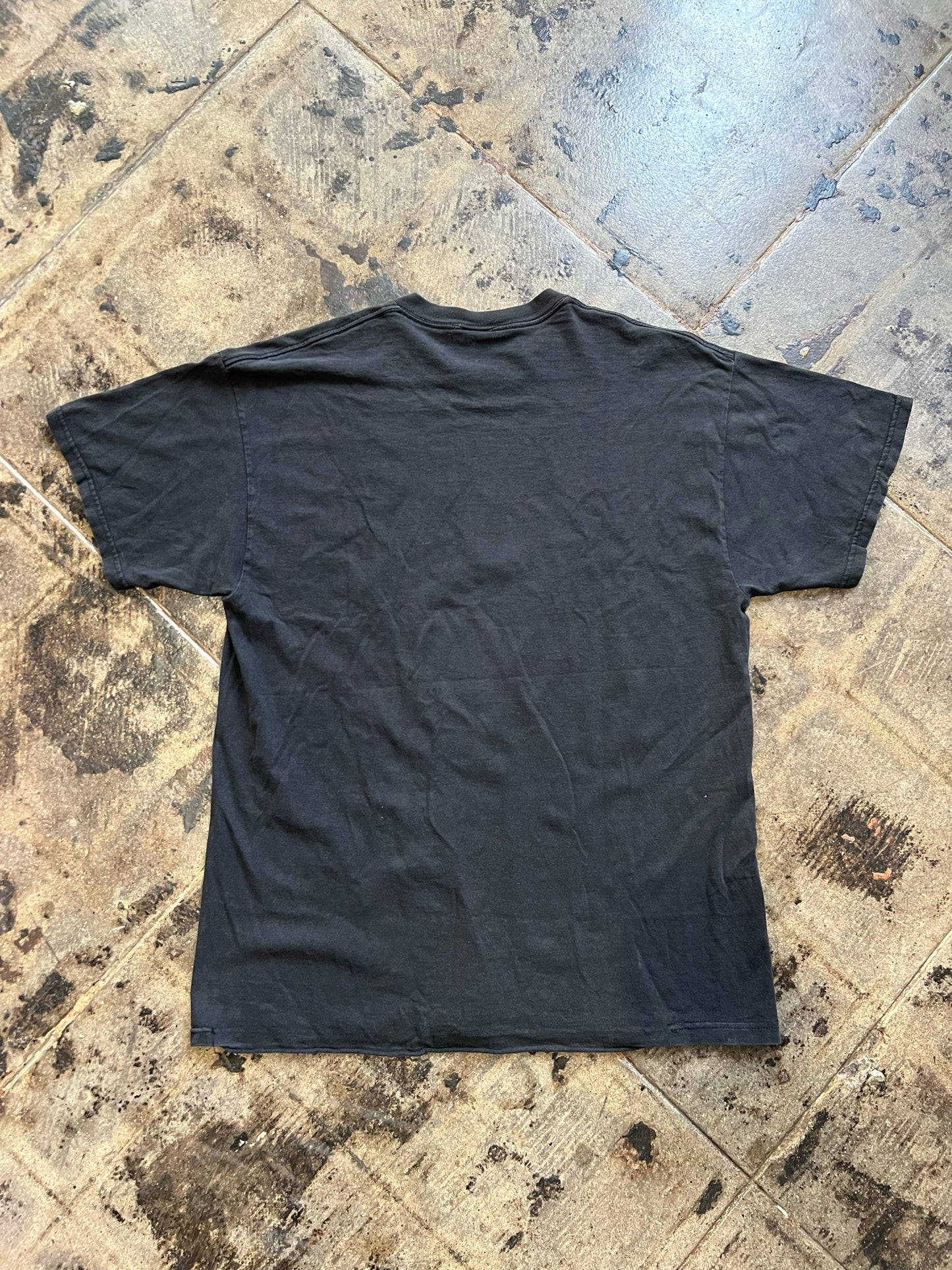 JESUS IT IS FINSIHED TEE SIZE:XL