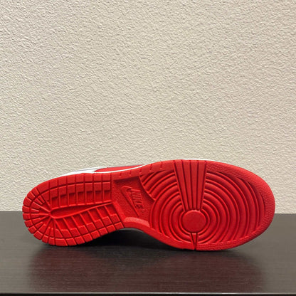 Dunk low Championship Red / 6Y(7.5W)