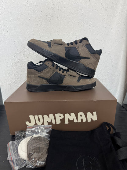 JORDAN JUMPMAN JACK TRAVIS SCOTT DARK MOCHA (USED)