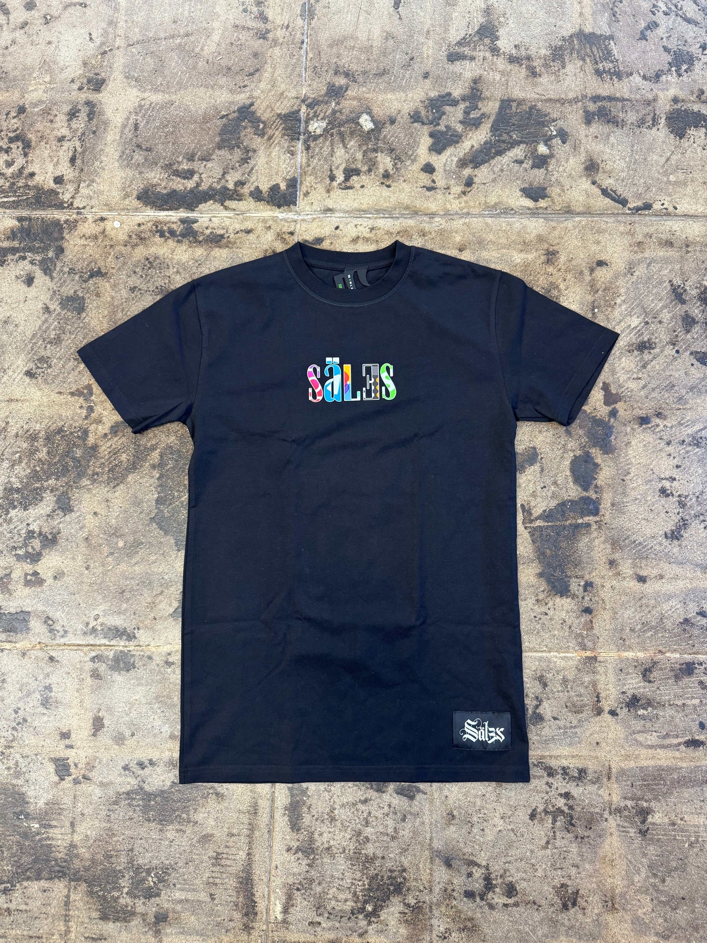 SINNER SEEKING TAKIN RISK TEE