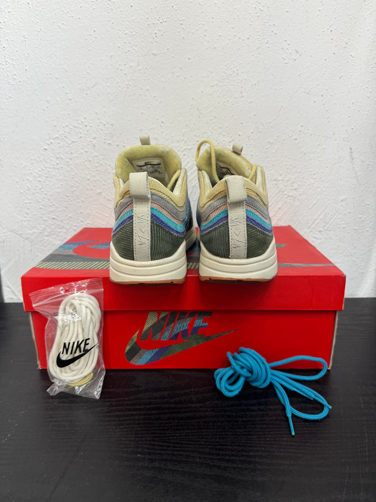 NKE AIR MAX 1/97 SEAN WOTHERSPOON (USED)
