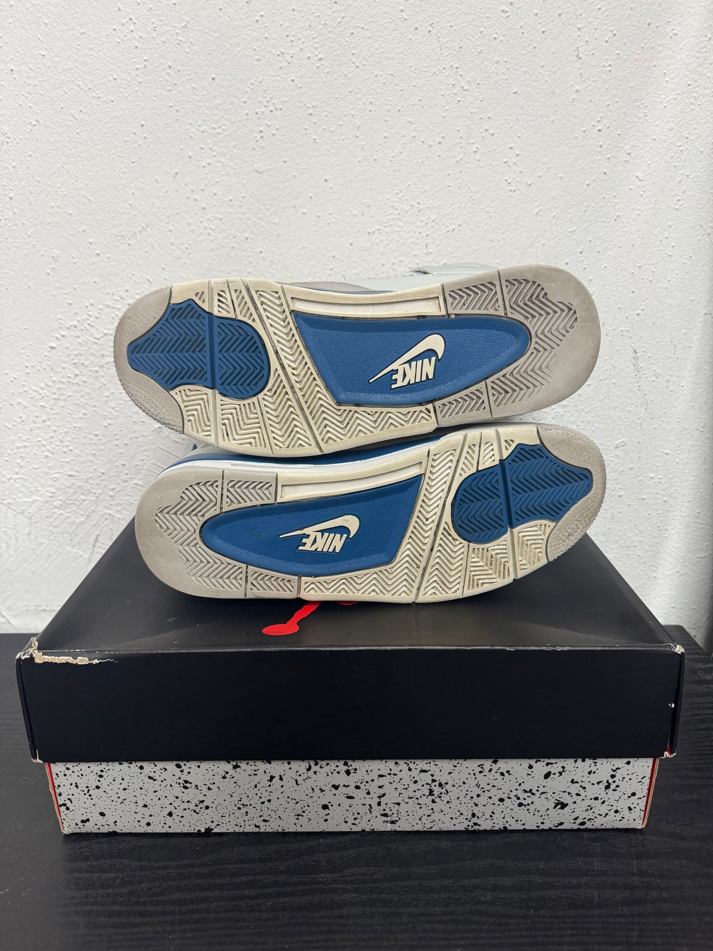 JORDAN 4 MILITARY BLUE (USED)
