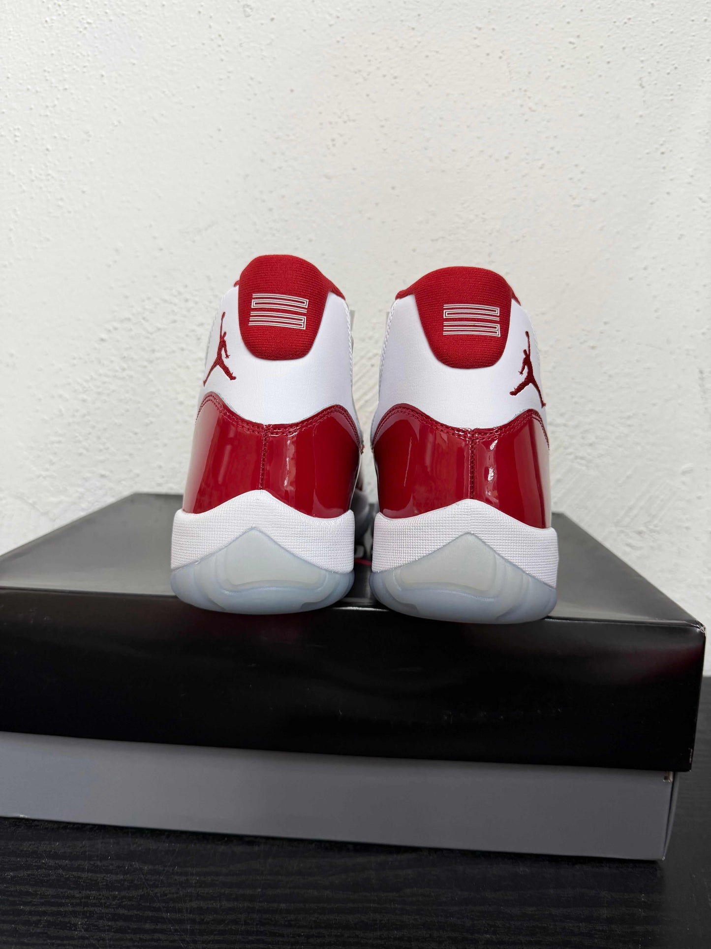 JORDAN 11 RETRO CHERRY