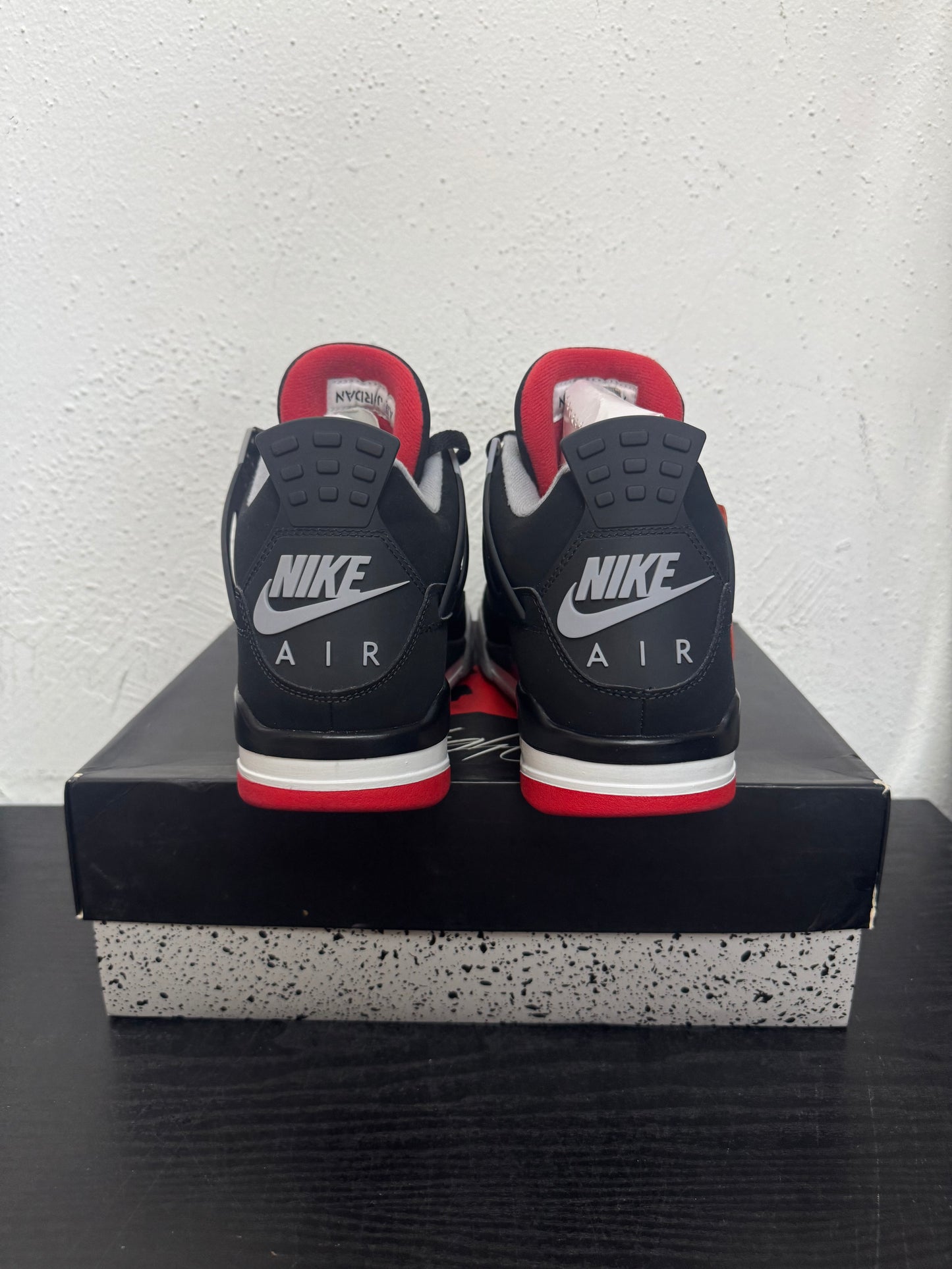 JORDAN 4 RETRO BRED (2019)