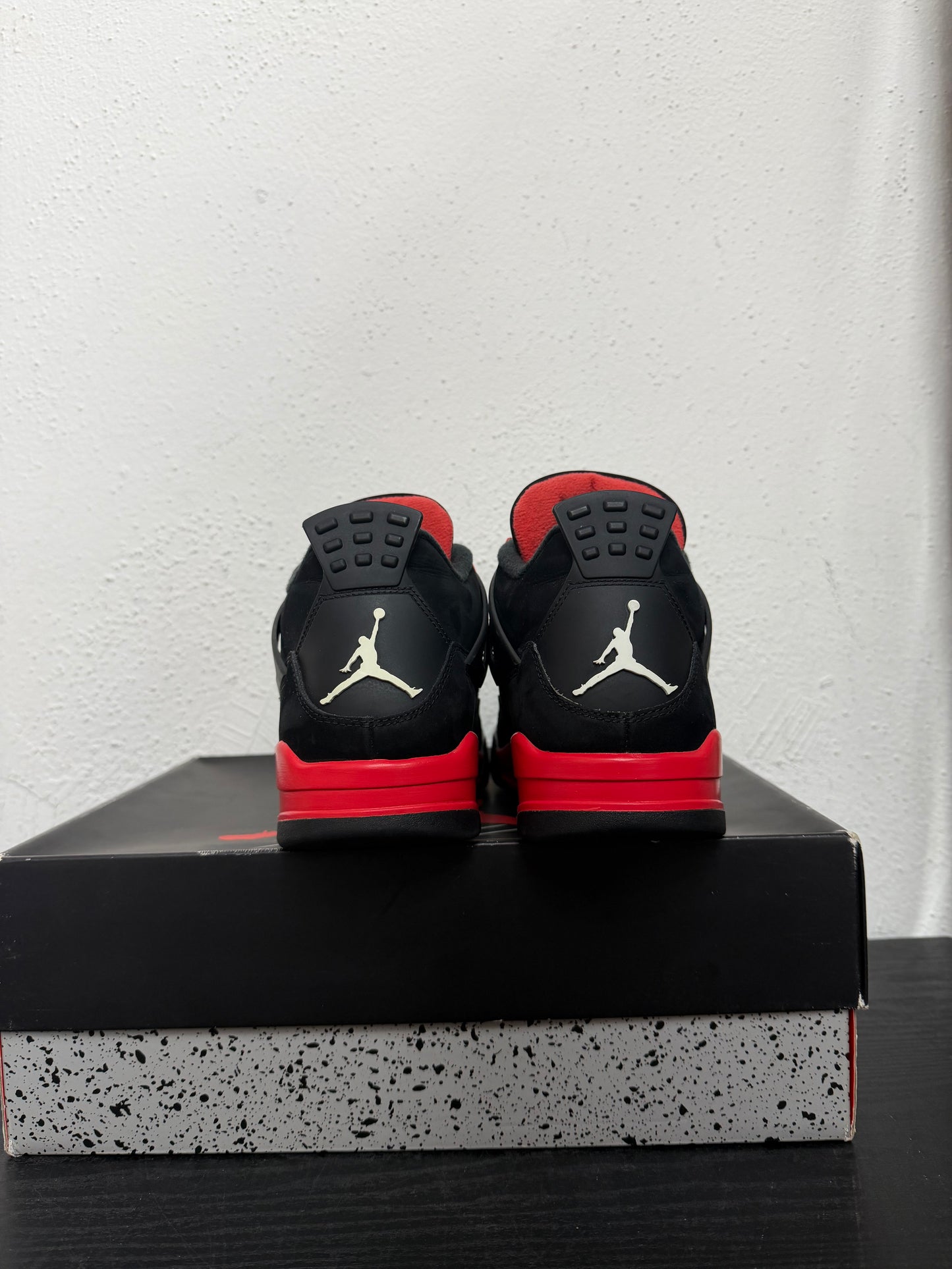 JORDAN 4 RED THUNDER (USED