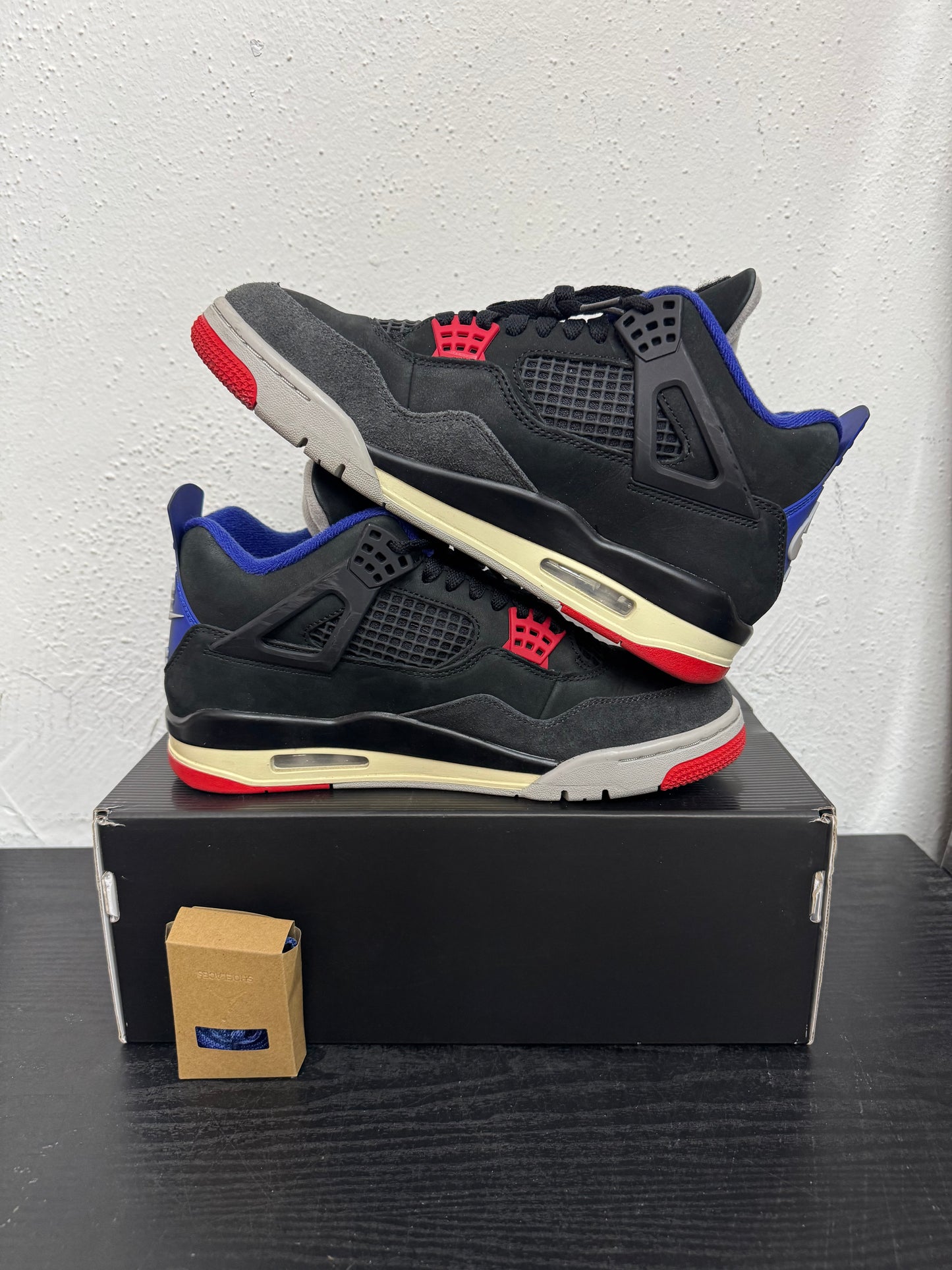 JORDAN 4 RARE AIR (USED)