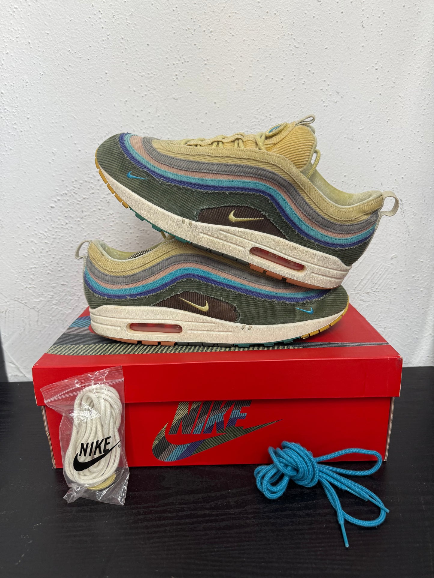 NKE AIR MAX 1/97 SEAN WOTHERSPOON (USED)
