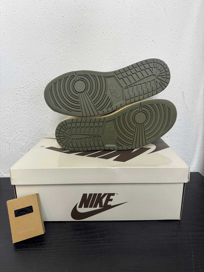 JORDAN 1 LOW TRAVIS SCOTT MEDIUM OLIVE