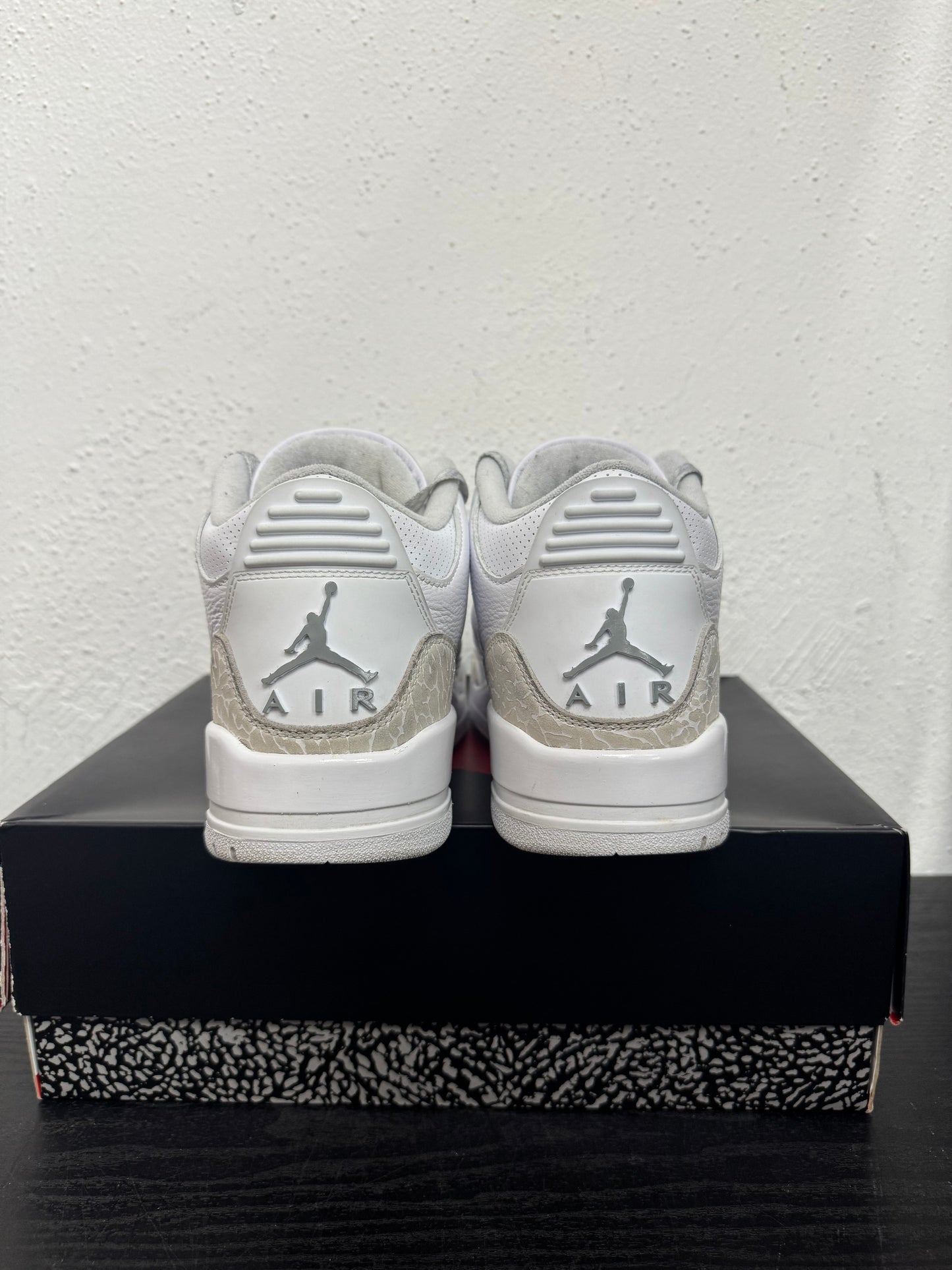 JORDAN 3 PURE MONEY (USED)
