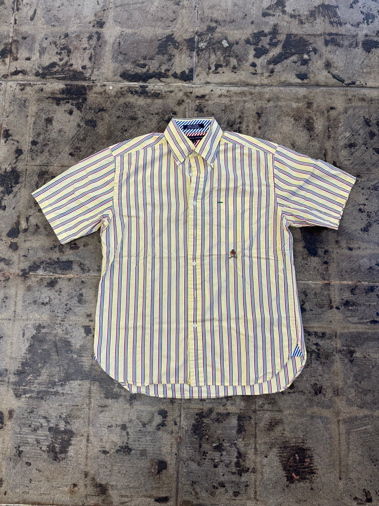TOMMY HILFIGER BUTTON UP