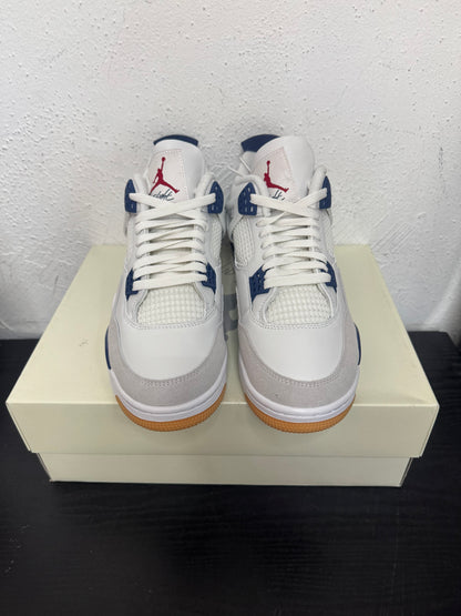 JORDAN 4 SB NAVY
