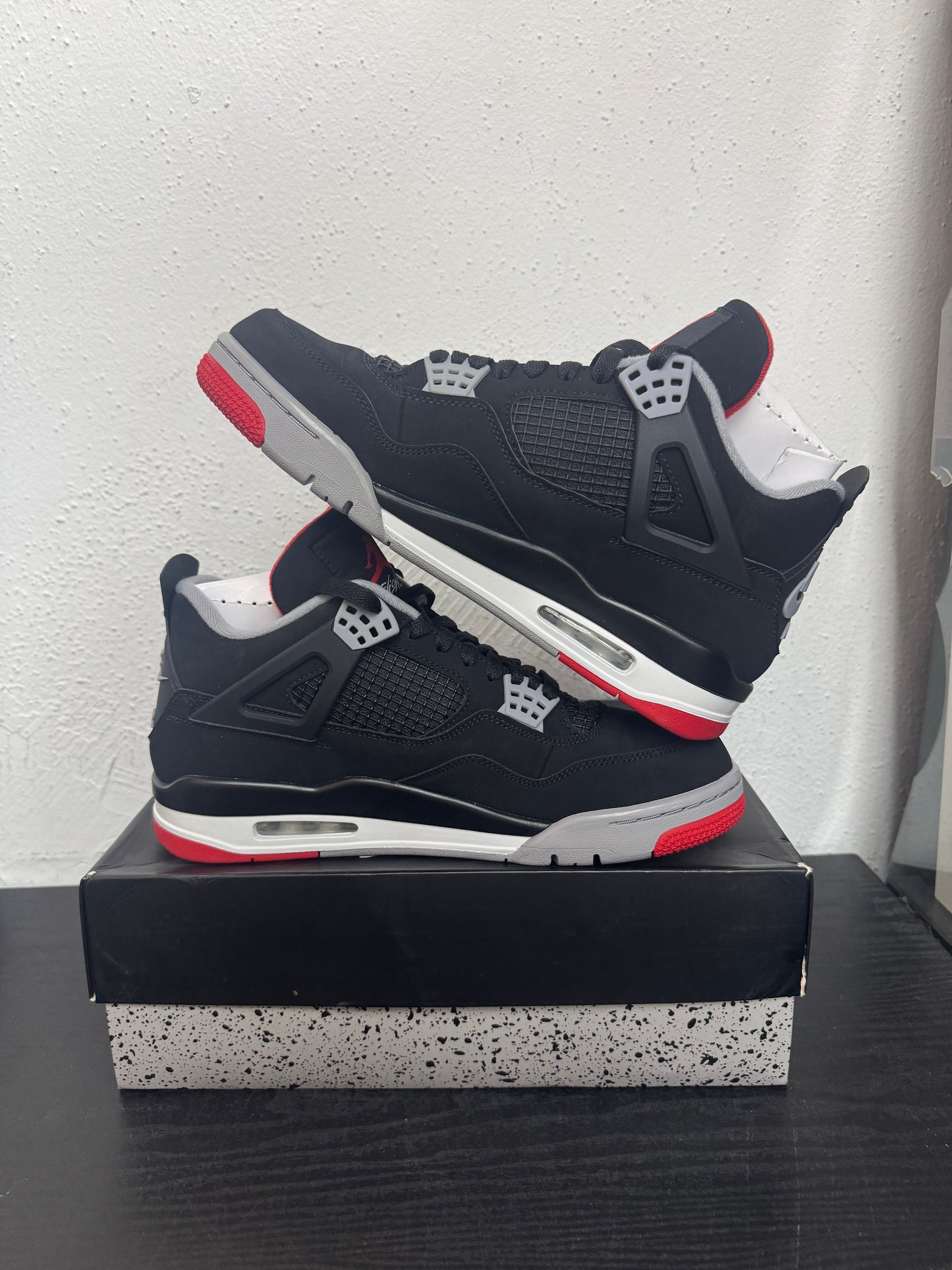 JORDAN 4 RETRO BRED (2019)