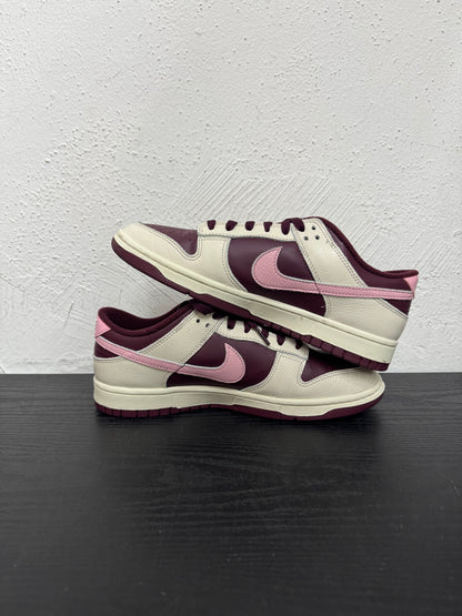 DUNK LOW VALENTINES DAY (USED) (NB)
