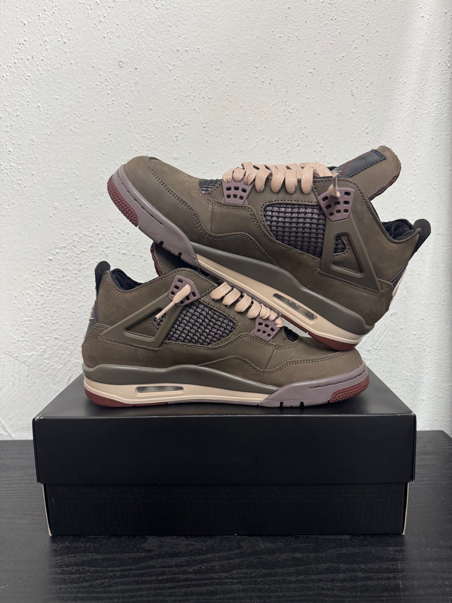 JORDAN 4 A MA MANIERE DARK MOCHA (USED)