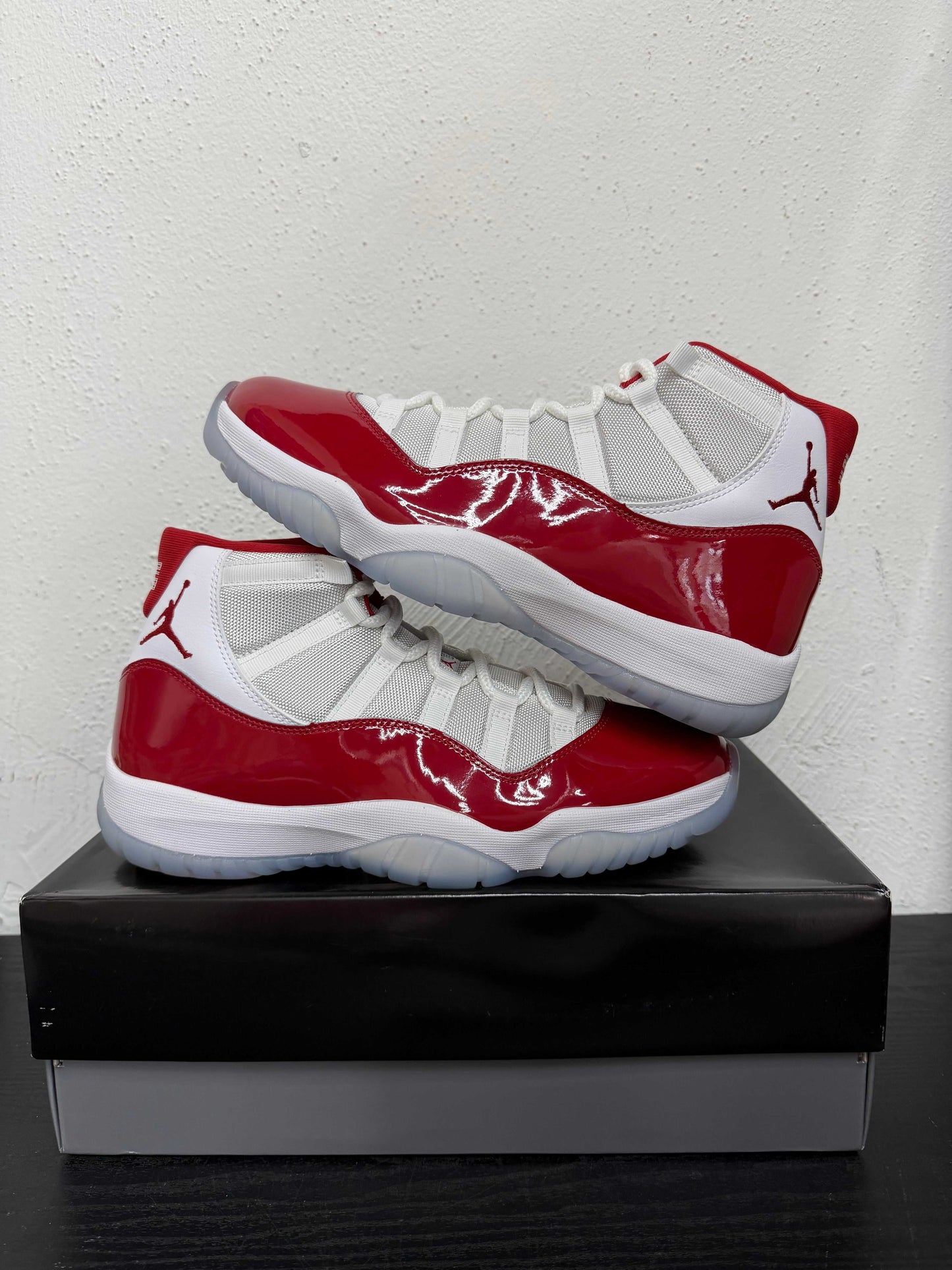 JORDAN 11 RETRO CHERRY