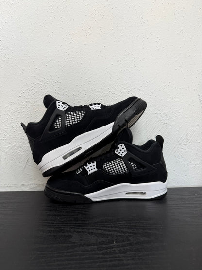 JORDAN 4 WHITE THUNDER (USED) (NB)